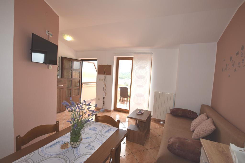 Apartments Petra Banjole Zewnętrze zdjęcie